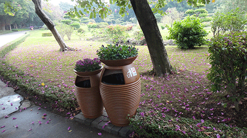 汕頭玻璃鋼花盆垃圾桶，點(diǎn)綴公園好環(huán)境。